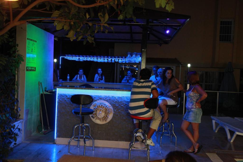 Otel Guenduez Antalya Exterior photo